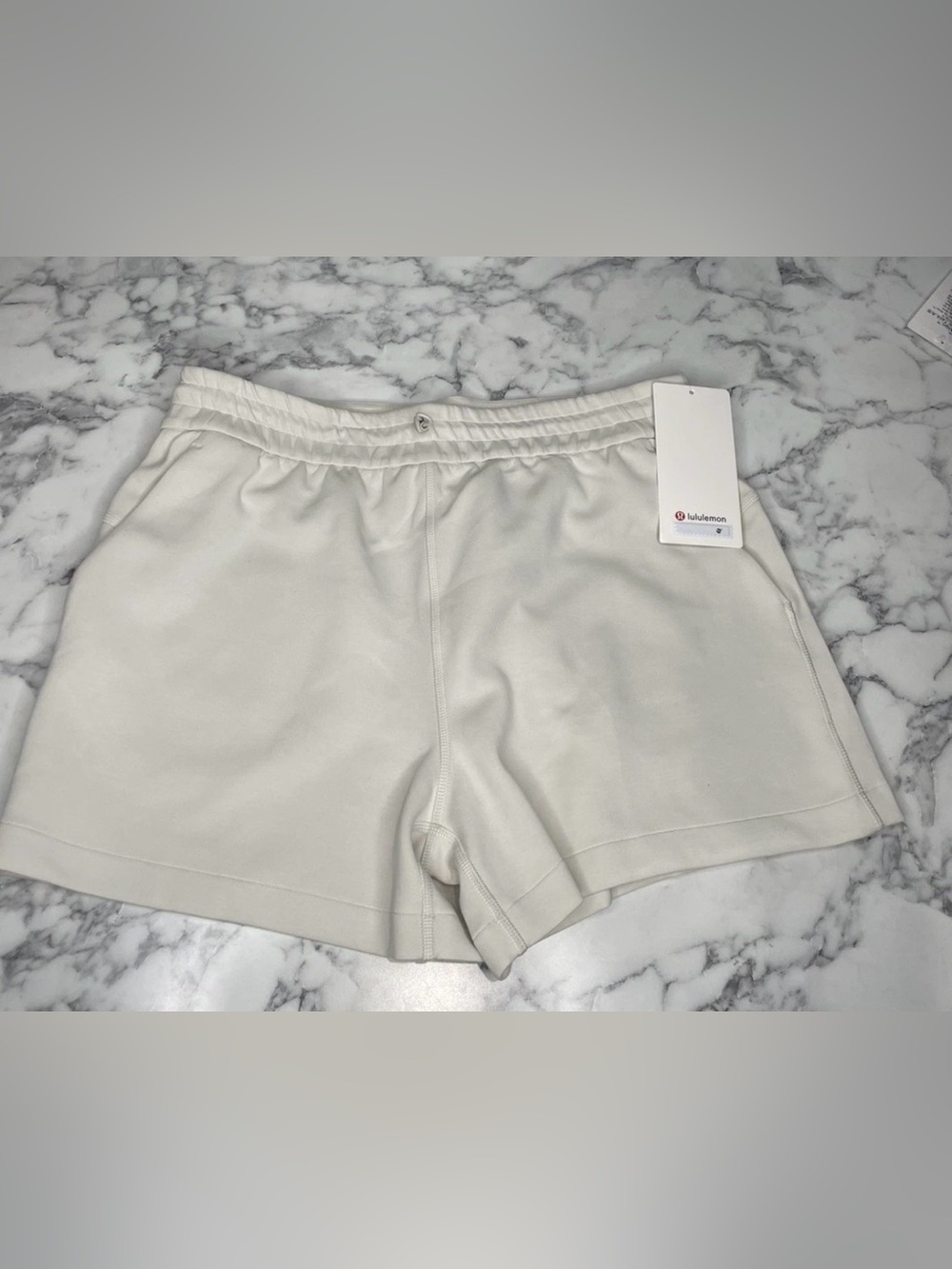 Lulumelon Softstreme High-Rise Short 4" Women's Shorts Color BONE Size 4